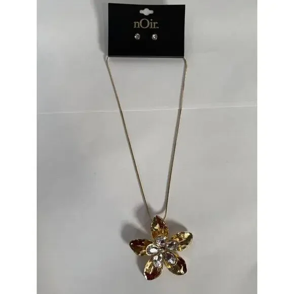 NWT nOir Jewelry Floral Necklace with Earrings Set - Picture 2 of 4